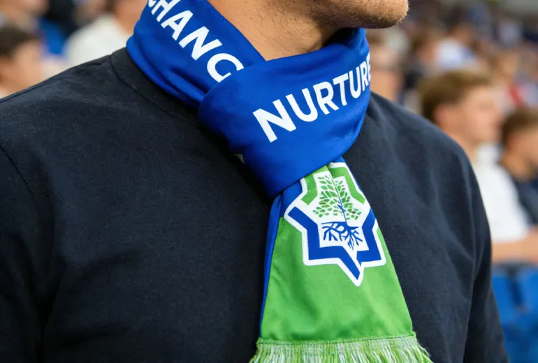 Gahumi Customizes 100 Polyester Scarves for Aysha Abdallah (USA)-04.webp